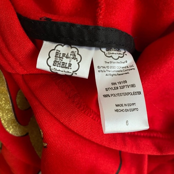 The Elf on the Shelf Fleece Pullover Hoodie and Pants Outfit Set - Picture 9 of 10